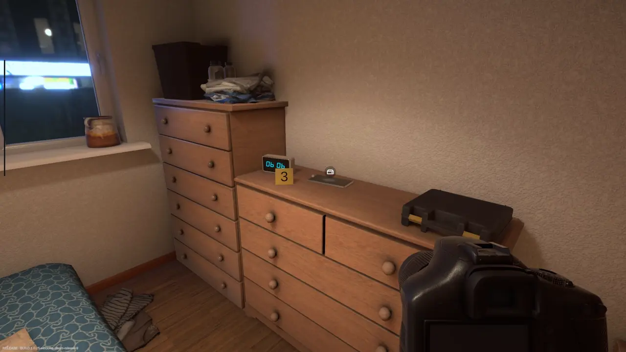 Tutorial 1 damaged Novaris smartphone location in the bedroom